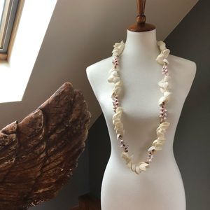 Tahitian Shells Special Event Lei Necklace